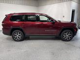 Thumbnail of 2025 Velvet Red Pearl-Coat Exterior Paint Jeep Grand Cherokee