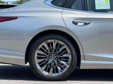 Thumbnail of 2018 Silver Lexus LS 500
