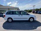 Thumbnail of 2016 White Dodge Grand Caravan