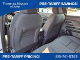 Thumbnail of 2025 2t Wht Blk Roof Nissan Kicks