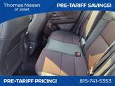 Thumbnail of 2025 2t Ice Blk Roof Nissan Kicks