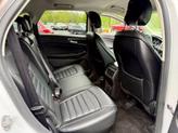 Thumbnail of 2015 Oxford White Ford Edge