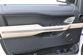 Thumbnail of 2023 Oxford White Ford Expedition