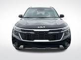 Thumbnail of 2025 Fusion Black Kia Seltos