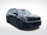 Thumbnail of 2025 Ebony Black Kia Telluride