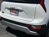 Thumbnail of 2025 Snow White Pearl Kia Niro