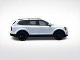 Thumbnail of 2025 Glacial White Pearl Kia Telluride