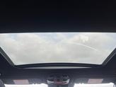 Thumbnail of 2025 Snow White Pearl Kia K4