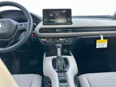 Thumbnail of 2025 Platinum White Pearl Honda HR-V