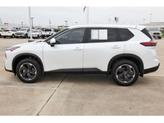 Thumbnail of 2025 Everest White P Nissan Rogue