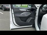 Thumbnail of 2026 Platinum White Pearl Acura MDX
