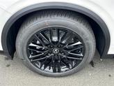 Thumbnail of 2026 Platinum White Pearl Acura MDX
