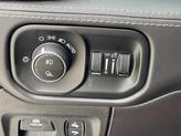 Thumbnail of 2021 Diamond Black Crystal Pearlcoat RAM 1500