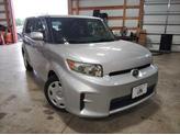 Thumbnail of 2012 Classic Silver Metallic Scion xB