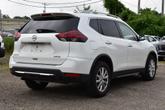 Thumbnail of 2019 Glacier White Nissan Rogue