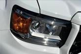 Thumbnail of 2022 Summit White GMC Canyon