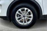 Thumbnail of 2022 Oxford White Ford Escape