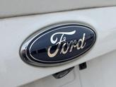 Thumbnail of 2014 Oxford White Ford Escape