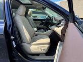 Thumbnail of 2021 Blue Toyota Highlander