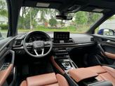 Thumbnail of 2021 Ultra Blue Metallic Audi Q5