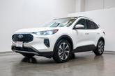 Thumbnail of 2025 Star White Metallic Tri-Coat Ford Escape
