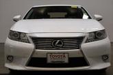 Thumbnail of 2014 Starfire Pearl Lexus ES 350