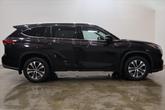 Thumbnail of 2022 Opulent Amber Toyota Highlander