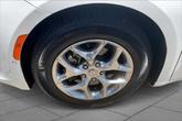 Thumbnail of 2018 Bright White Clearcoat Chrysler Pacifica