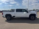 Thumbnail of 2022 Summit White GMC Sierra 2500