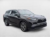 Thumbnail of 2022 Midnight Black Metal Toyota Highlander