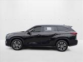Thumbnail of 2022 Midnight Black Metal Toyota Highlander