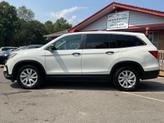 Thumbnail of 2019 White Diamond Pearl Honda Pilot