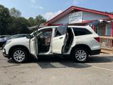 Thumbnail of 2019 White Diamond Pearl Honda Pilot
