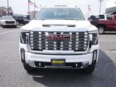 Thumbnail of 2025 White Frost Tricoat GMC Sierra 3500