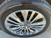 Thumbnail of 2022 Blizzard Pearl Toyota Venza