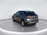 Thumbnail of 2021 Gun Metallic Nissan Kicks