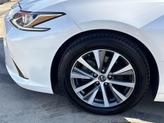 Thumbnail of 2019 White Pearl Lexus ES 350