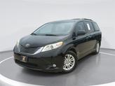 Photo of 2014 Black Toyota Sienna