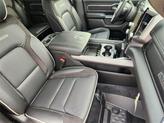Thumbnail of 2025 Granite Crystal Clearcoat Metallic RAM 1500