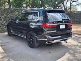 Thumbnail of 2019 Black Sapphire Metallic BMW X7