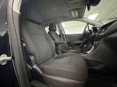 Thumbnail of 2021 Midnight Blue Metallic Chevrolet Trax