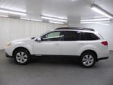 Thumbnail of 2010 Satin White Pearl Subaru Outback
