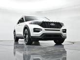 Thumbnail of 2020 White Metallic Ford Explorer