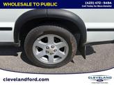 Thumbnail of 2004 White Land Rover Discovery