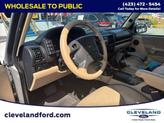 Thumbnail of 2004 White Land Rover Discovery