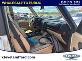 Thumbnail of 2004 White Land Rover Discovery