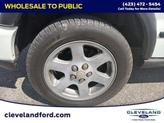 Thumbnail of 2004 White Land Rover Discovery