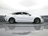 Thumbnail of 2024 Glacial White Pearl Kia K5