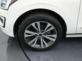 Thumbnail of 2021 White Ford Expedition Max