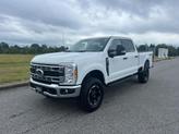 Photo of 2025 Oxford White Ford F-350